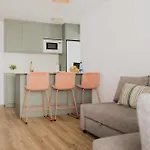 & Relax Апартаменты *